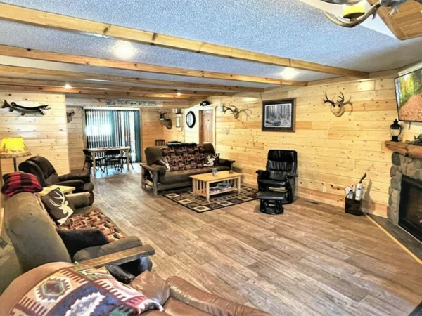 Buckhorn Lodge Retreat