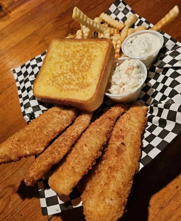 Flyway Resort Bar & Grill