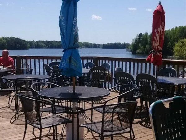 Harbor View at the Lake