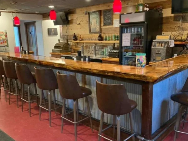 Rock Garden Tavern/Vacation Rental